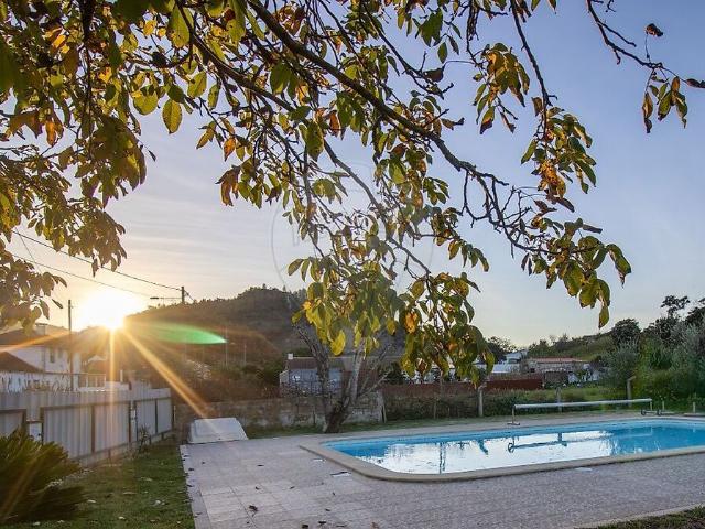 Quinta T3 à venda em Meca, Alenquer RE/MAX Portugal
