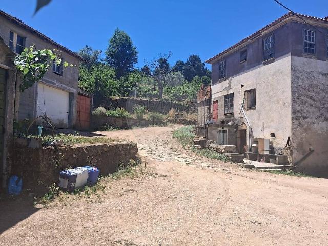 Quinta T3 à venda em Salzedas, Tarouca RE/MAX Portugal