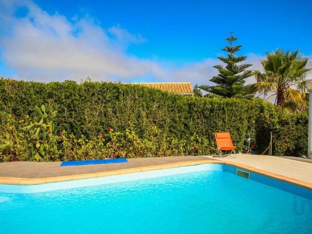 Quinta T1 em Carnota de 360,00 m²