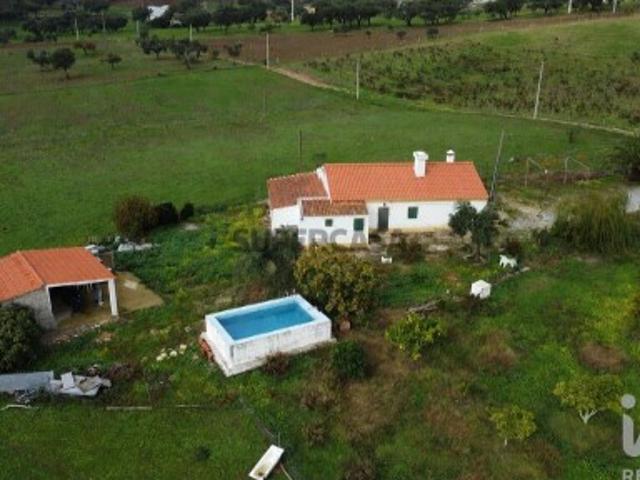 Quinta T3 em Esperança de 149,00 m²