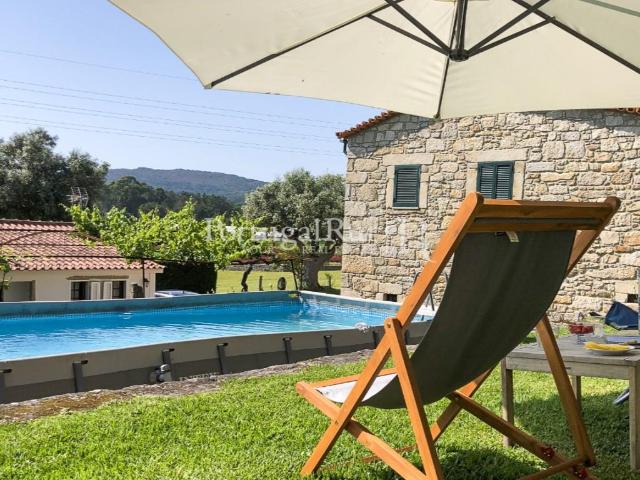 Quinta T4+T2 com potencial para Turismo Rural em Riba de Ânc. 163m² Riba De Âncora