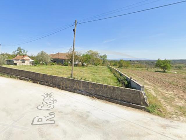 Quinta T4+T4 em Sanfins Mosteiro, Chaves – Refúgio com 4.985 m² e 2 Moradias Independentes