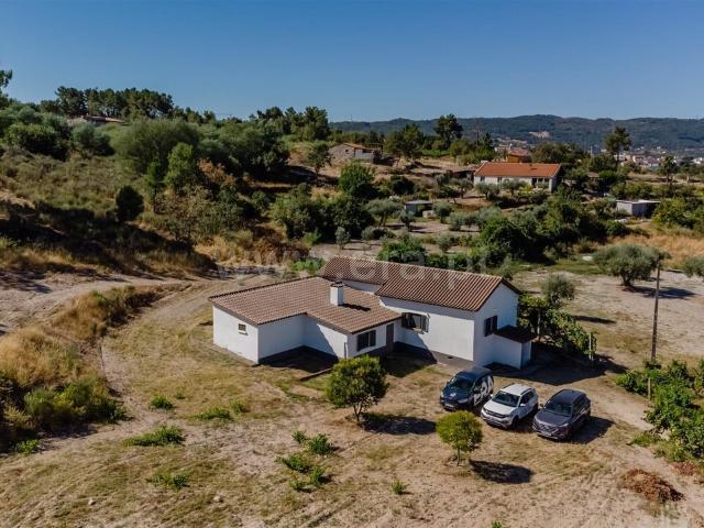 Quinta T4 / Covilhã, Peraboa