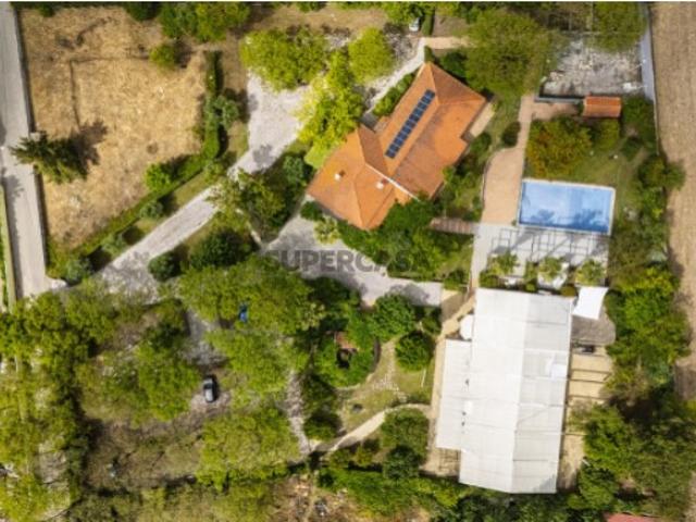 Quinta T5 com piscina Poceirão