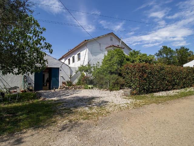 Quinta T4 à venda em Vila Nova do Ceira, Góis RE/MAX Portugal