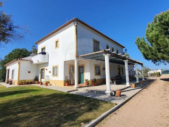 Quinta T4 à venda em Alcácer do Sal