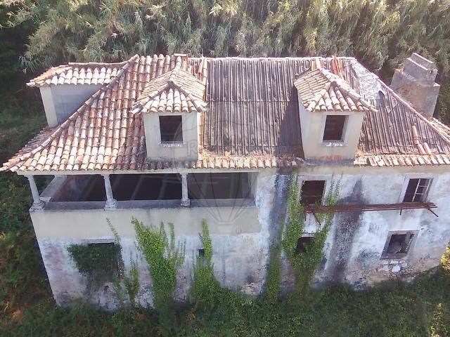 Quinta T4 à venda em Colares