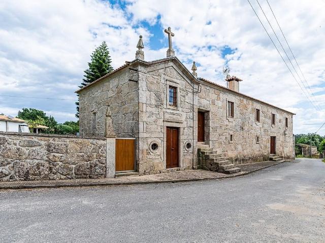 Quinta T4 à venda em Esqueiros, Nevogilde e Travassós, Vila Verde RE/MAX Portugal
