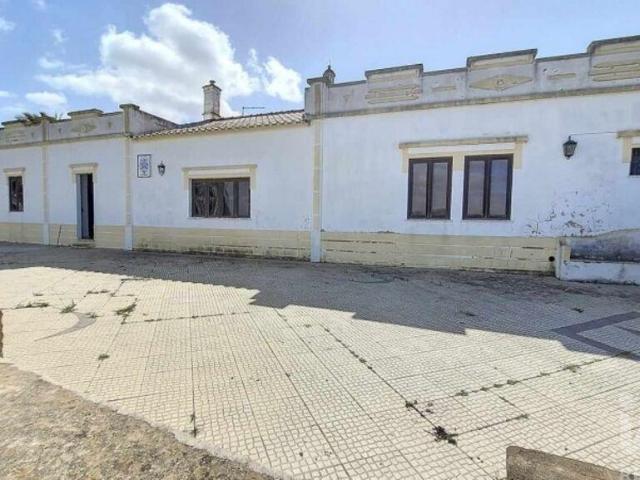 Quinta T4 em Alcantarilha e Pêra de 732 m²