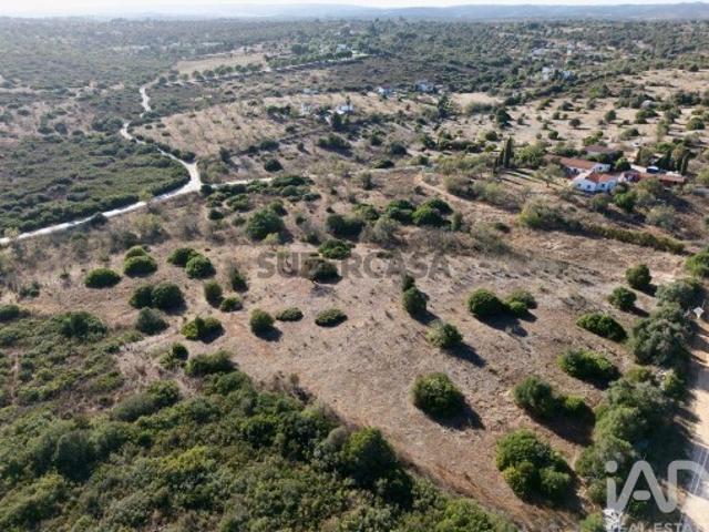 Quinta T4 em Bensafrim e Barão de São João de 1131 m²