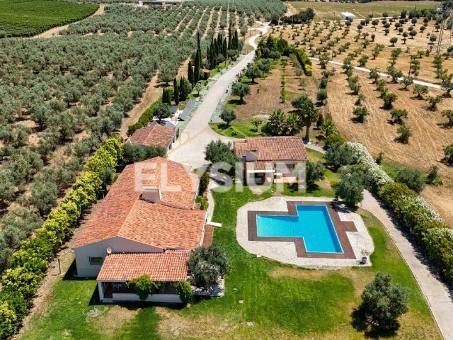 Quinta T4 Venda em São Vicente do Paul e Vale de Figueira,Sa. 290m² São Vicente Do Paul
