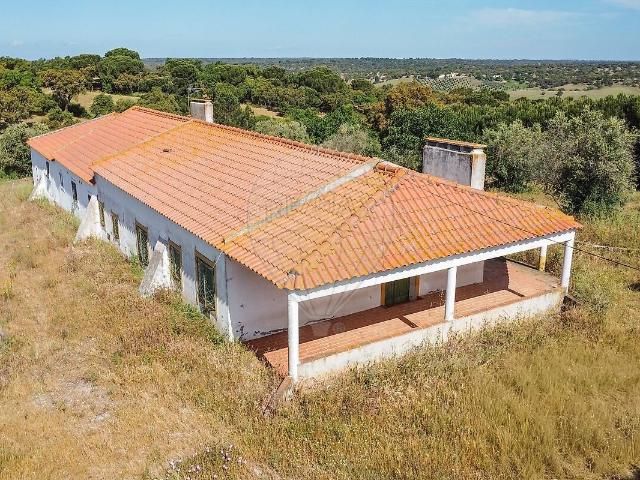 Quinta T5 à venda em Brotas, Mora RE/MAX Portugal