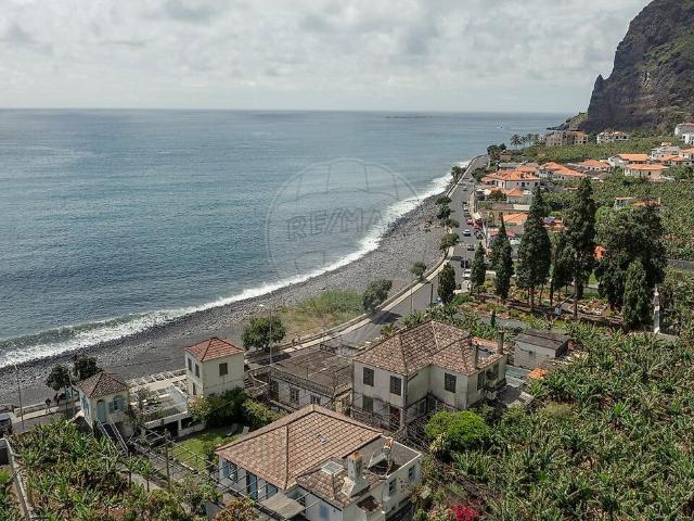 Quinta T5 à venda em Madalena do Mar, Ponta do Sol RE/MAX Portugal