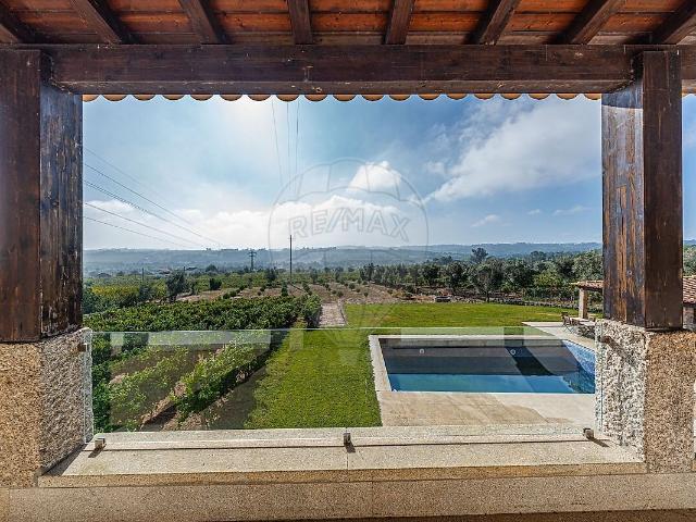 Quinta T5 à venda em Santar e Moreira, Nelas RE/MAX Portugal
