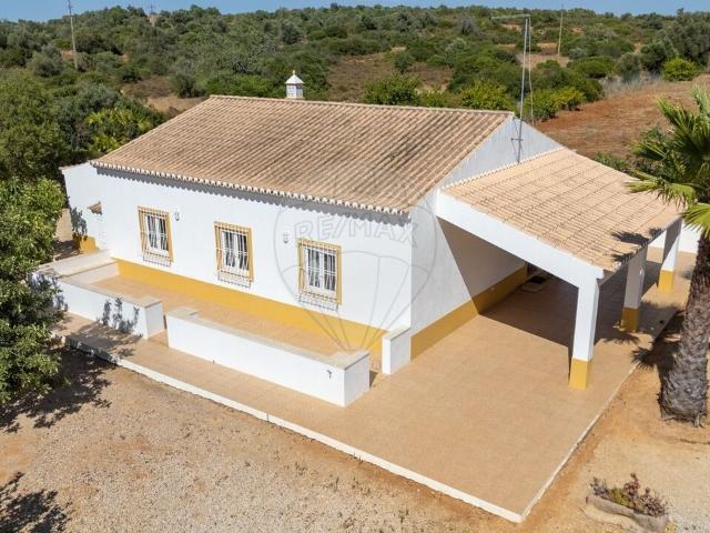 Quinta T5 à venda em Silves