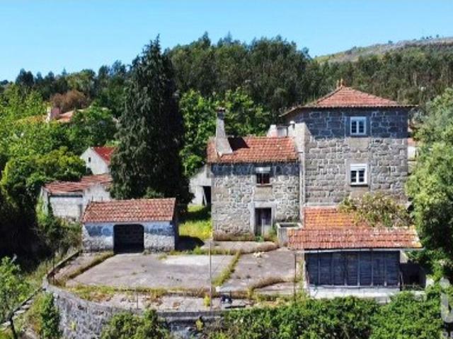 Quinta T5 em Barroselas e Carvoeiro de 138 m²