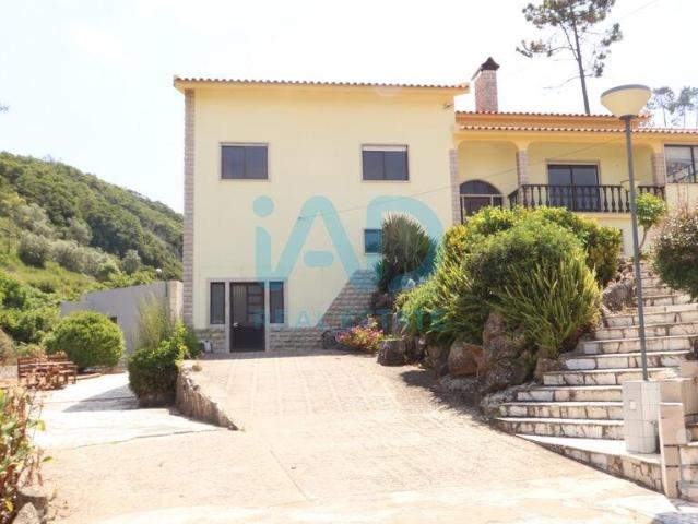 Quinta T5 em Roliça de 450 m²