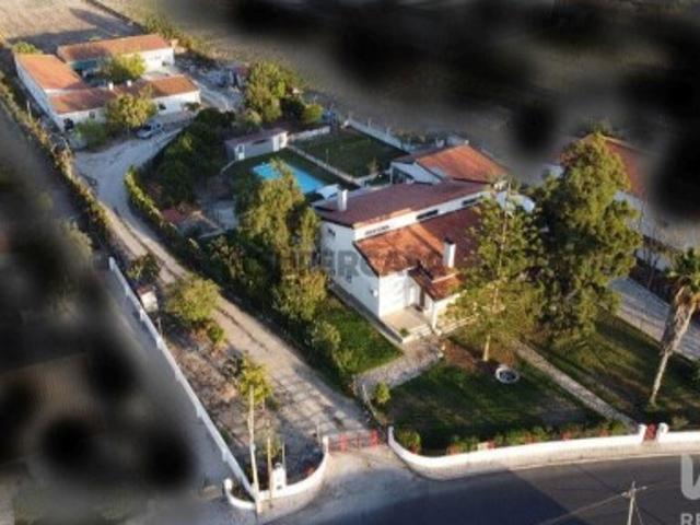 Quinta T6 em Samora Correia de 533,5 m²