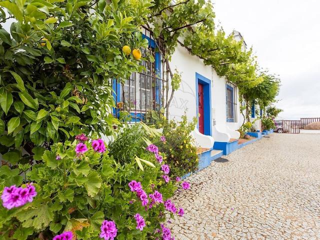 Quinta T8 à venda em Bacelo e Senhora da Saúde, Évora RE/MAX Portugal