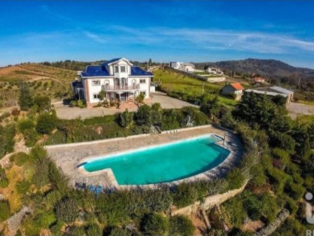 Quinta T9 em Mirandela de 1021,00 m²