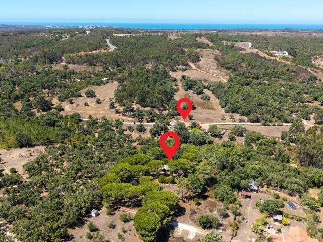 Quinta tranquila e idílica com 3 moradias em Aljezur, num terreno de 10.800m²  a 5,5km da praia!