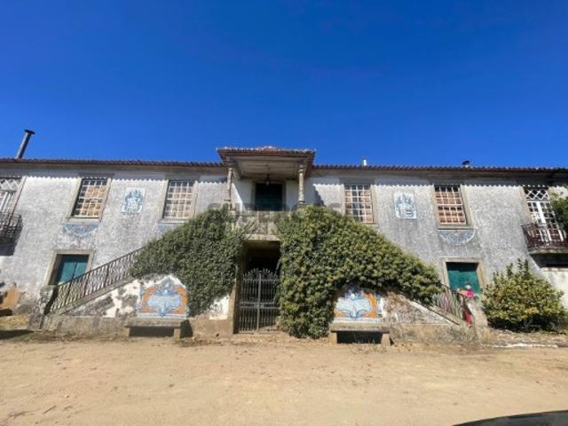 Quintas e casas rústicas em Canas de Santa Maria