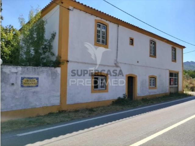 Quintas e casas rústicas em São Salvador da Aramenha