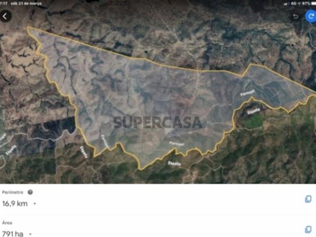 Quintas e casas rústicas em Santo Aleixo da Restauração
