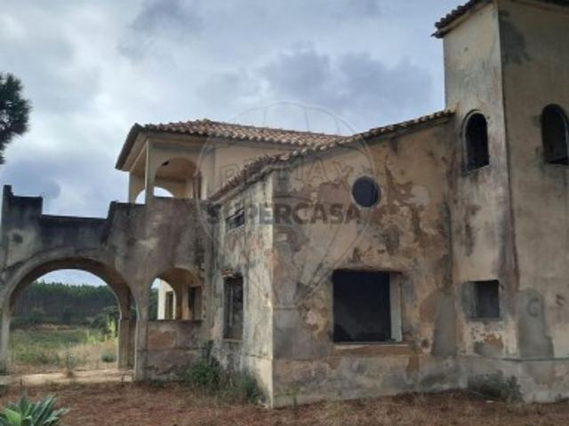 Quintas e casas rústicas T0 em Cadaval e Pêro Moniz
