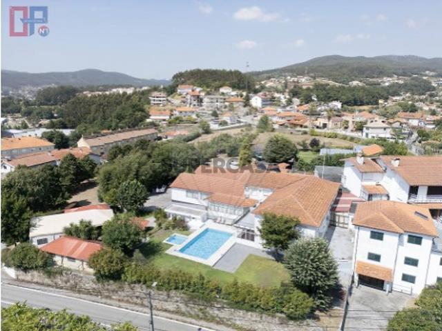 Quintas e casas rústicas T0 em Macieira de Cambra