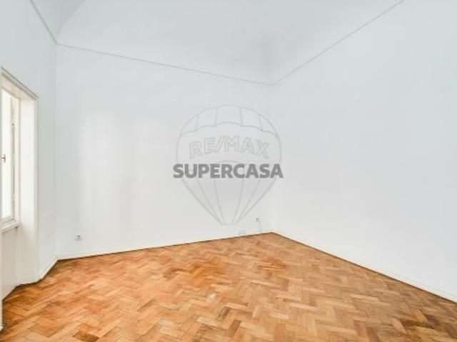 Quintas e casas rústicas T10 em Santo Agostinho e São João Baptista e Santo Amador