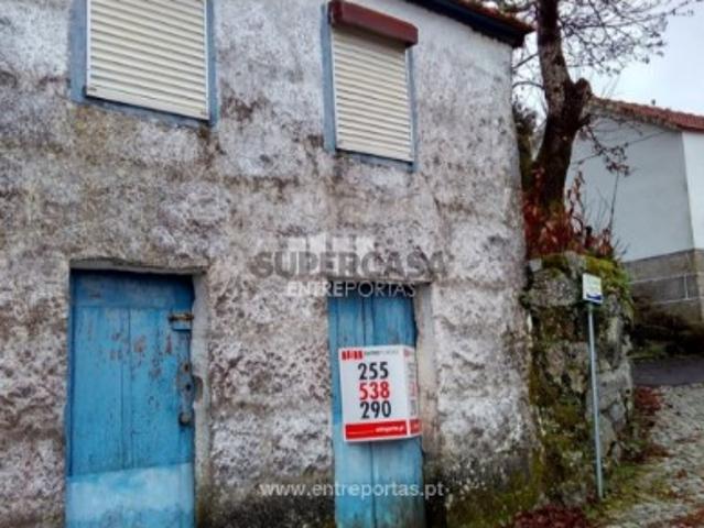 Quintas e casas rústicas T1 em Ancede e Ribadouro