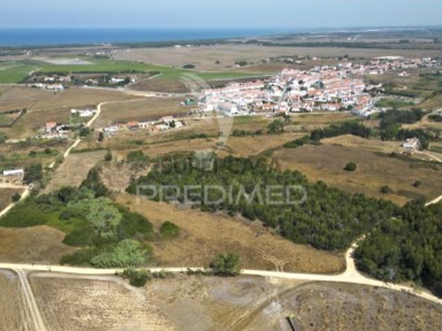 Quintas e casas rústicas T1 em Longueira/Almograve