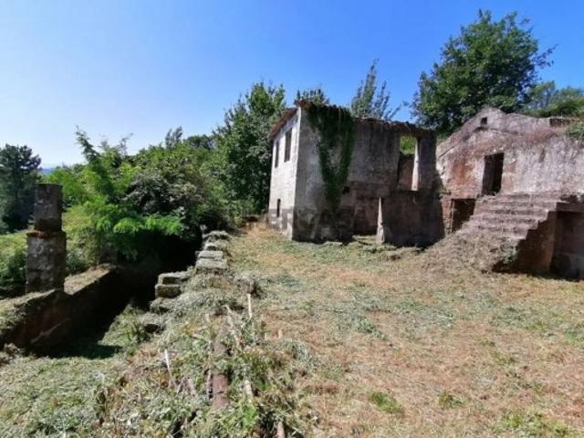 Quintas e casas rústicas T1 em Paços de Gaiolo