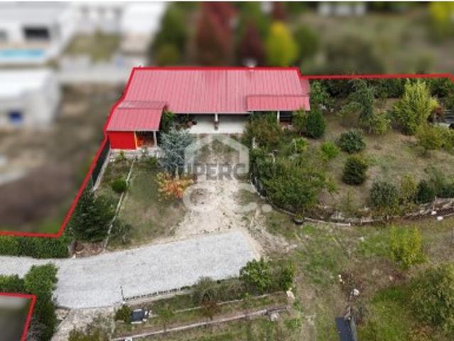 Quintas e casas rústicas T1 em Vale de Anta
