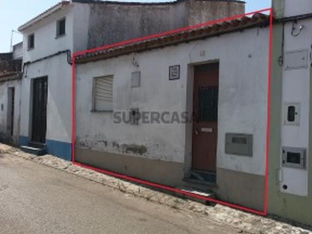 Quintas e casas rústicas T2 em Beringel