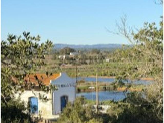 Quintas e casas rústicas T2 em Moncarapacho