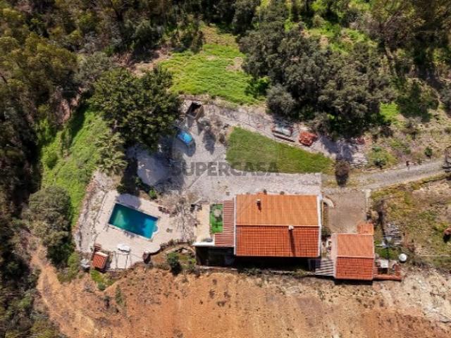 Quintas e casas rústicas T2 em Marmelete