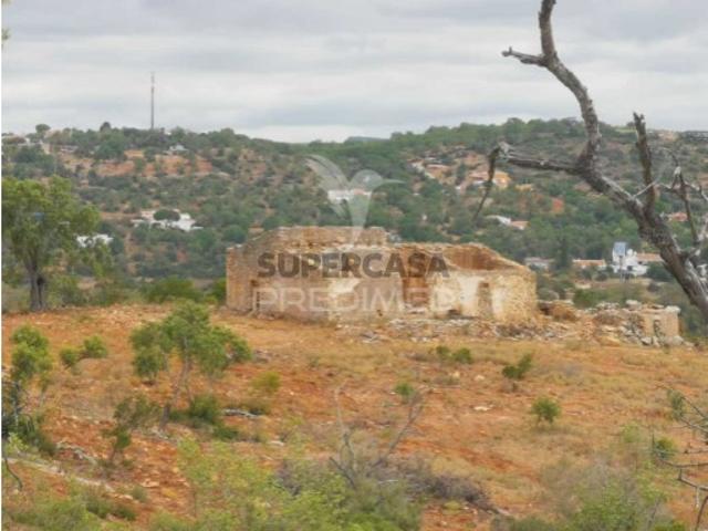 Quintas e casas rústicas T2 em Paderne