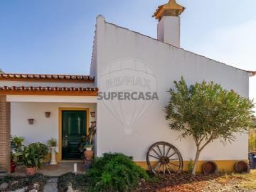 Quintas e casas rústicas T3 em Monsaraz