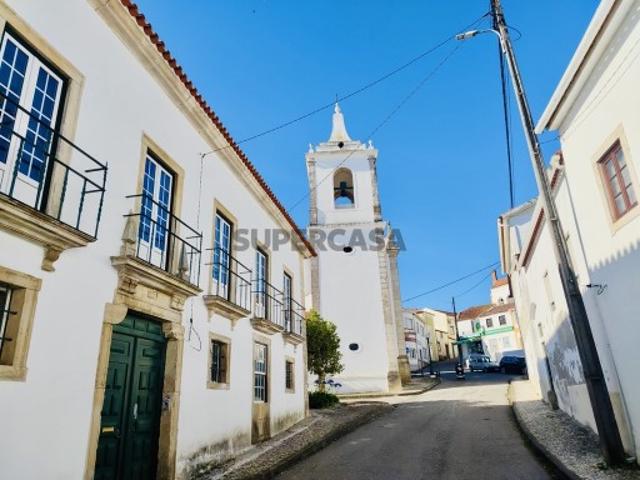 Quintas e casas rústicas T3 em Maiorca