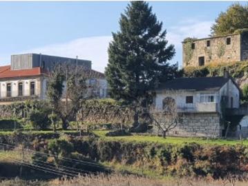 Quintas e casas rústicas T3 em Vouzela e Paços de Vilharigues