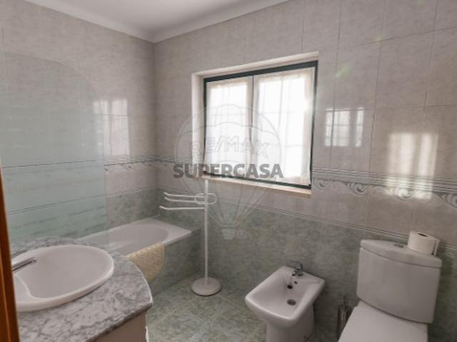 Quintas e casas rústicas T5 em Carnota
