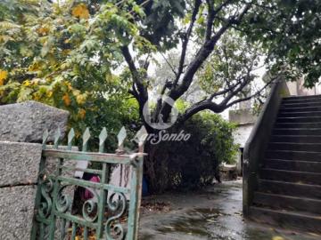 Quintas e casas rústicas T6 em Delães