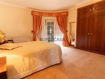 Quintas e casas rústicas T7 em Alcaria