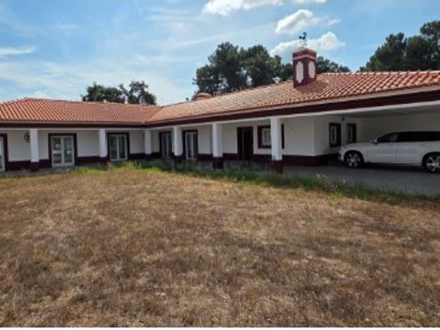 Quintas e casas rústicas T7 em Palmela
