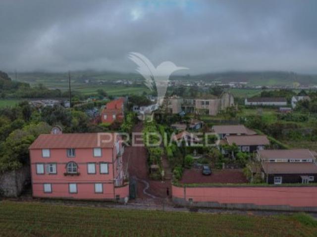 Quintas e casas rústicas T9 em Ribeira Seca