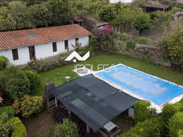 Quintinha com piscina em Palmeira de Faro, Esposende