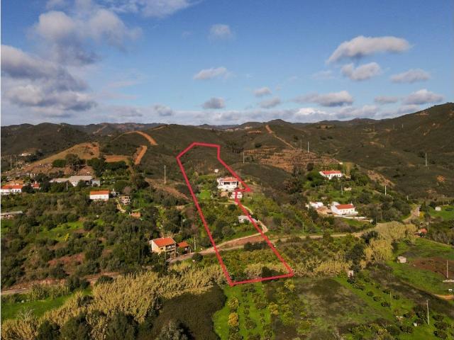 Quintinha com 17 000 m² em Silves 145m² Silves