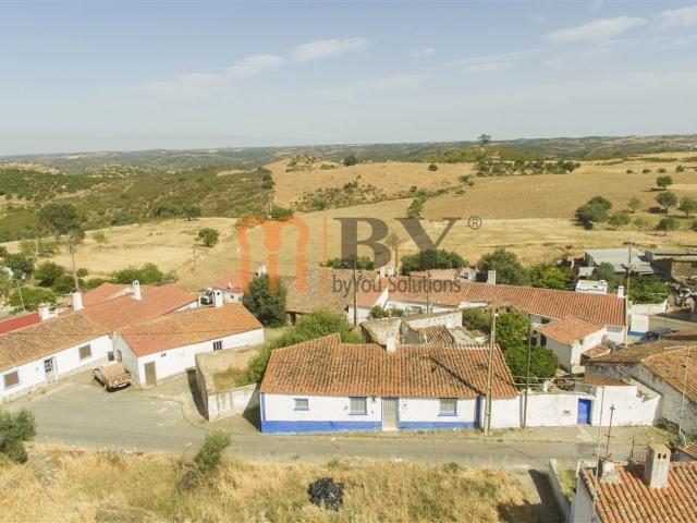 Quintinha e Terreno Rústico nos Penedos, Mértola 63m² São Miguel do Pinheiro, São Pedro do Solis e São Sebastião d